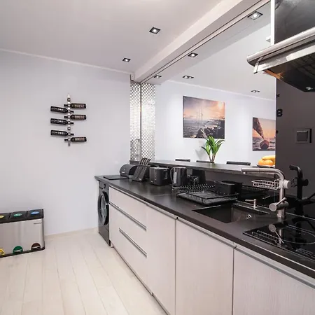 Apartment W Helu