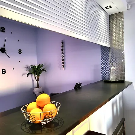 W Helu Apartment